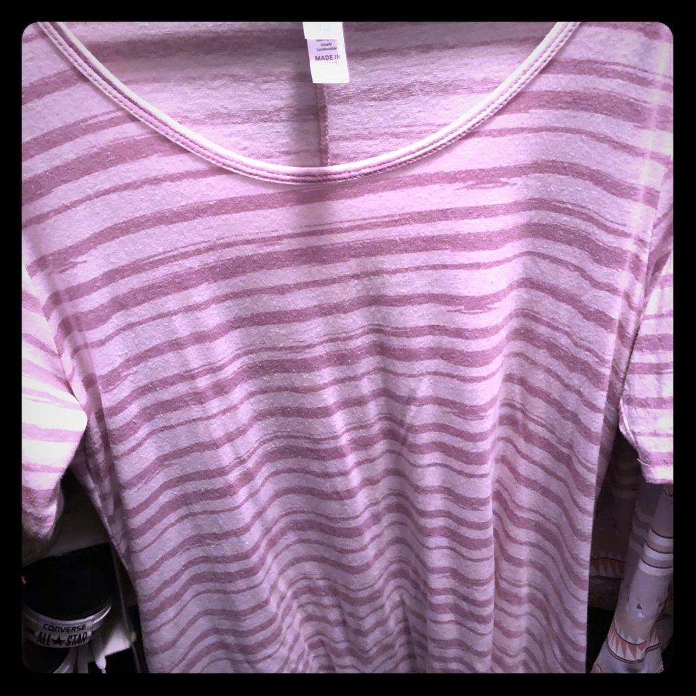 LuLaRoe perfect tee